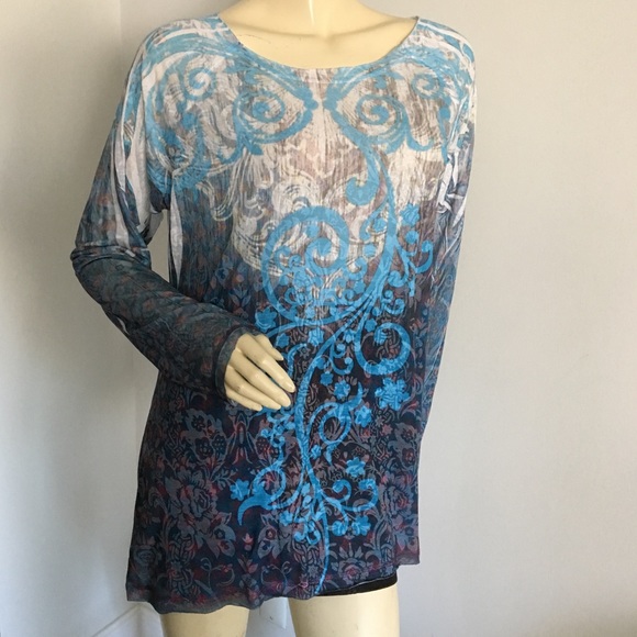 🔴 Seven7 blue graphic printed long sleeved top - Picture 2 of 7